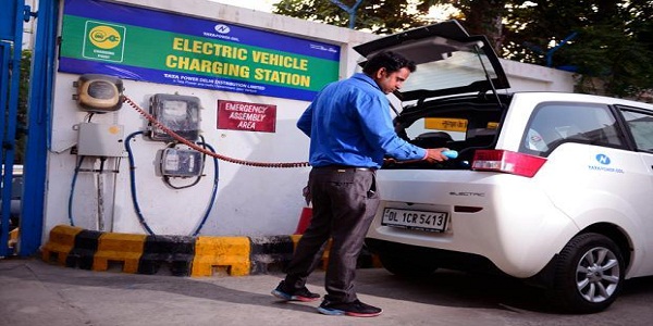 ‘Breathe India’ initiative to fuel EVs growth and reduce huge carbon emissions: SMEV