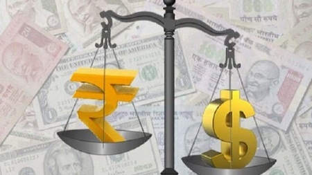 Rupee Continues to Plunge, On the Verge of Hitting 73 Mark Against Dollar